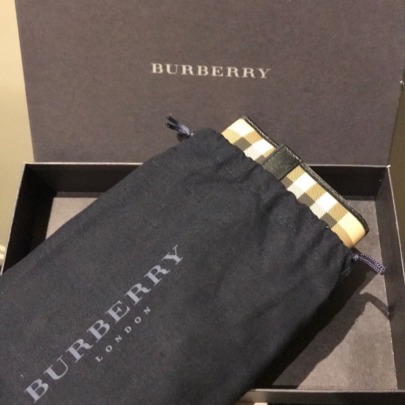 Burberry signature nova check plaid wallet - Picture 7 of 7